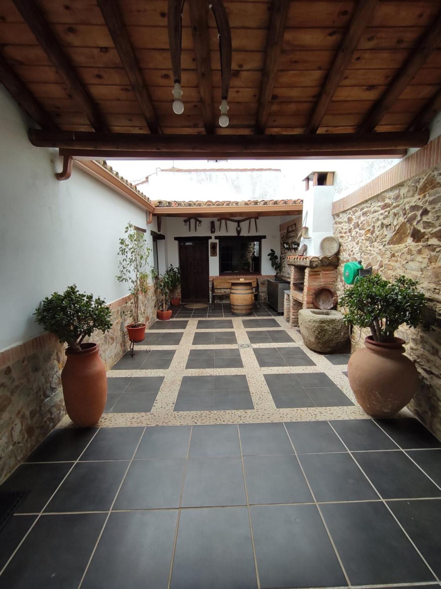 Casa Rural La Carriona Segura de Leon Ngoại thất bức ảnh