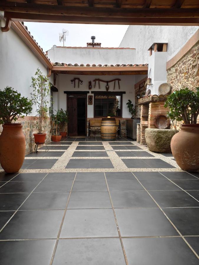 Casa Rural La Carriona Segura de Leon Ngoại thất bức ảnh